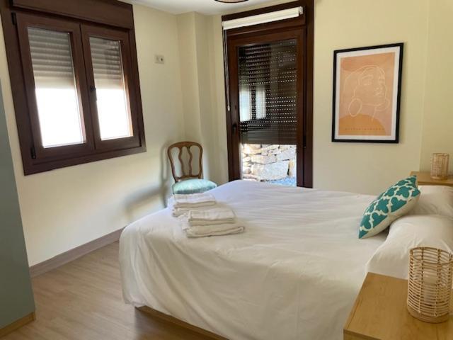 Casita Independiente Y Tres Apartamentos Con Piscina Ladeira Playa Baiona Exterior foto