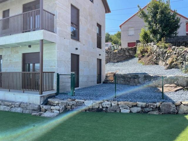Casita Independiente Y Tres Apartamentos Con Piscina Ladeira Playa Baiona Exterior foto